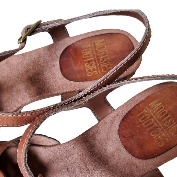 Size 7 1/2 Womens Brown Sandals - Picture 5 of 7